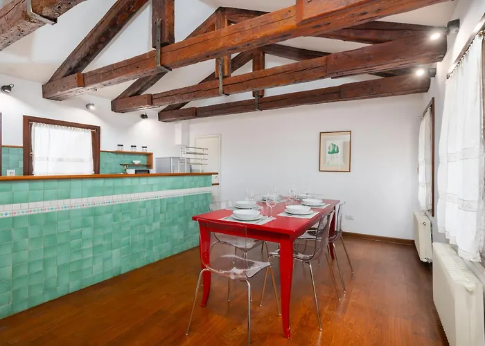 公寓 A 10 Passi Da San Marco 威尼斯