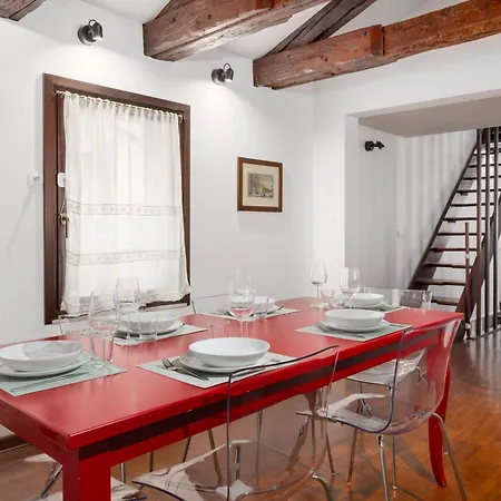 A 10 Passi Da San Marco Apartamento